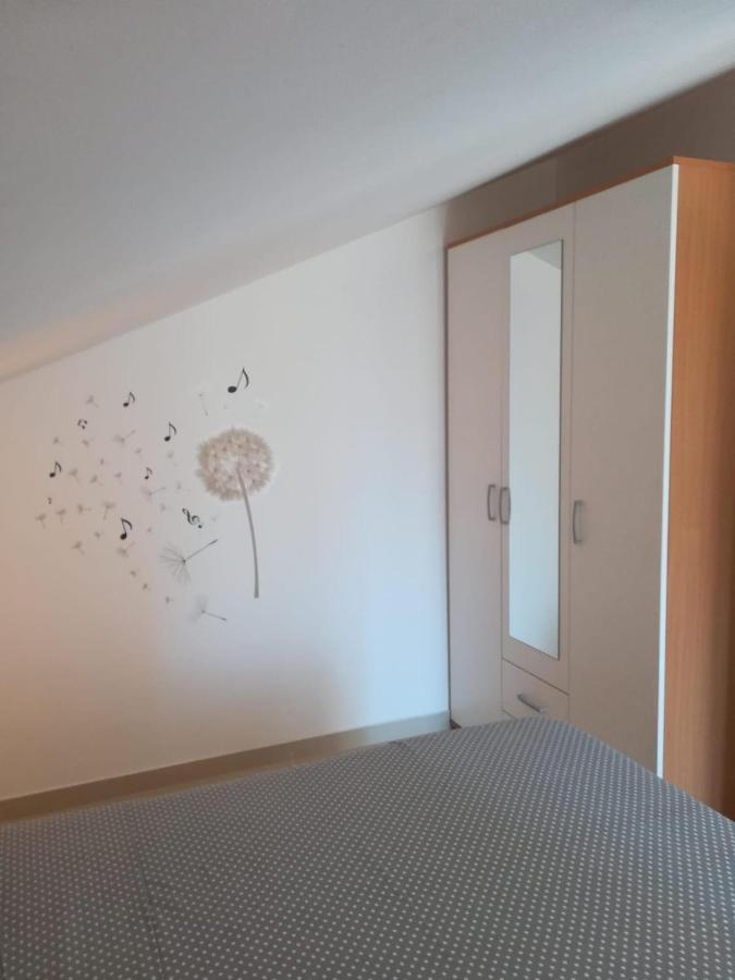 Apartment Ivana Punat Exterior photo